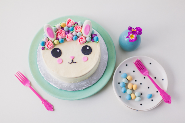 flower crown bunny cake by coco cake land