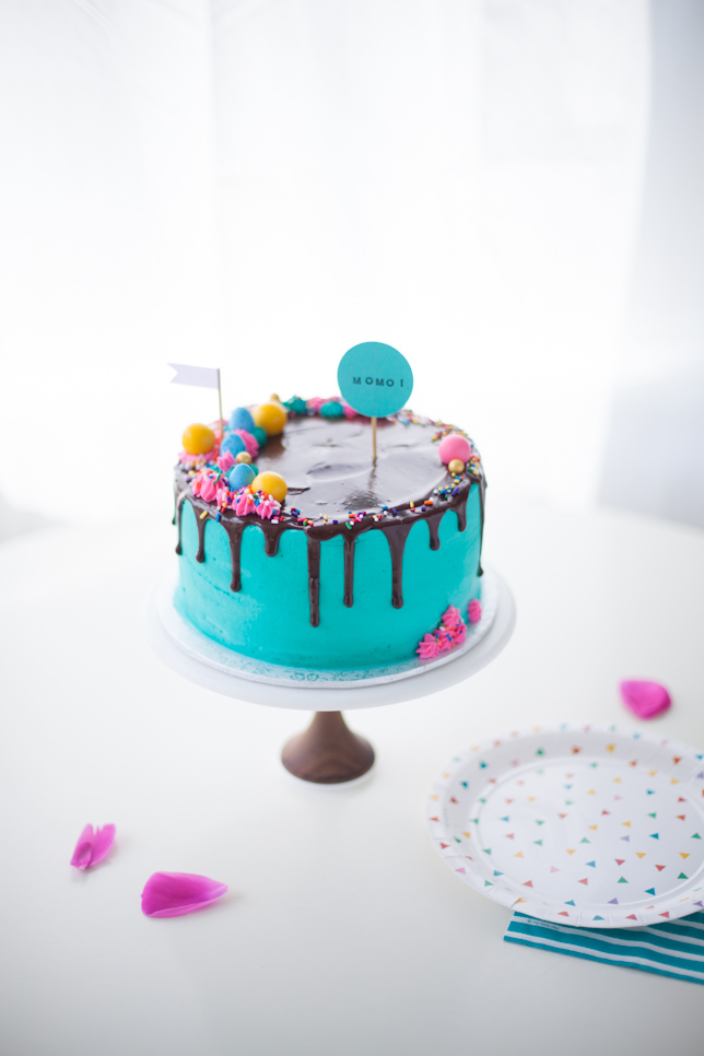 teal drippy fancy candy cake - Coco Cake Land