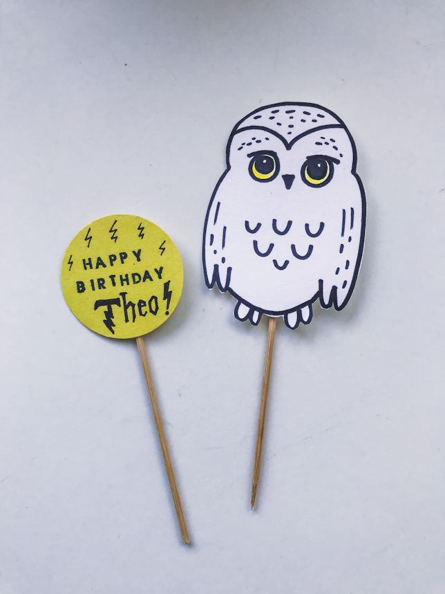 hedwig the owl cake topper