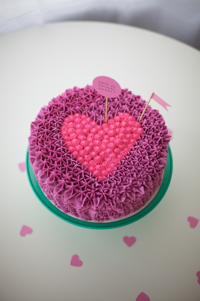 purple and pink ruffle heart cake