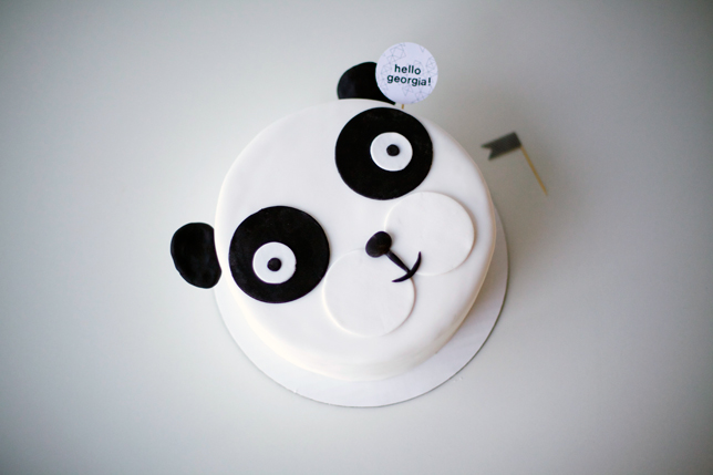fondant panda bear cake