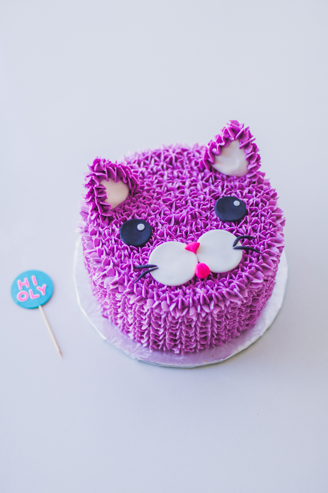 purple cat cake