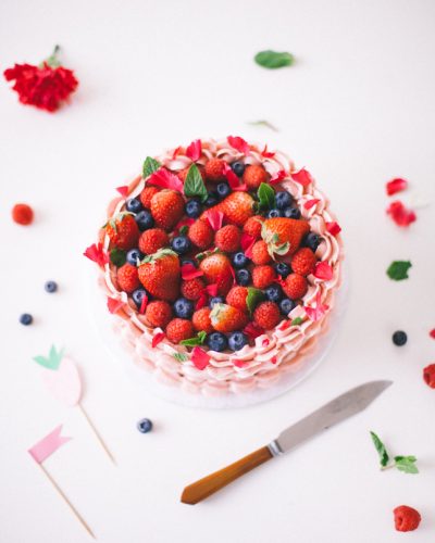 pink strawberry buttercream recipe