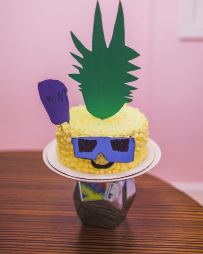 pineapple cake by teddy