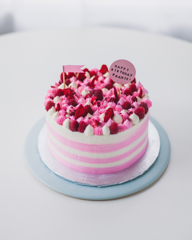 vanilla raspberry lilikoi cake