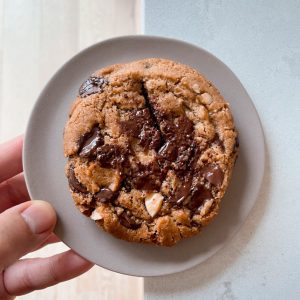 vegan chocolate chip cookie on a plate