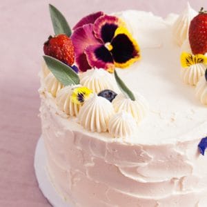 vegan swiss meringue buttercream cake